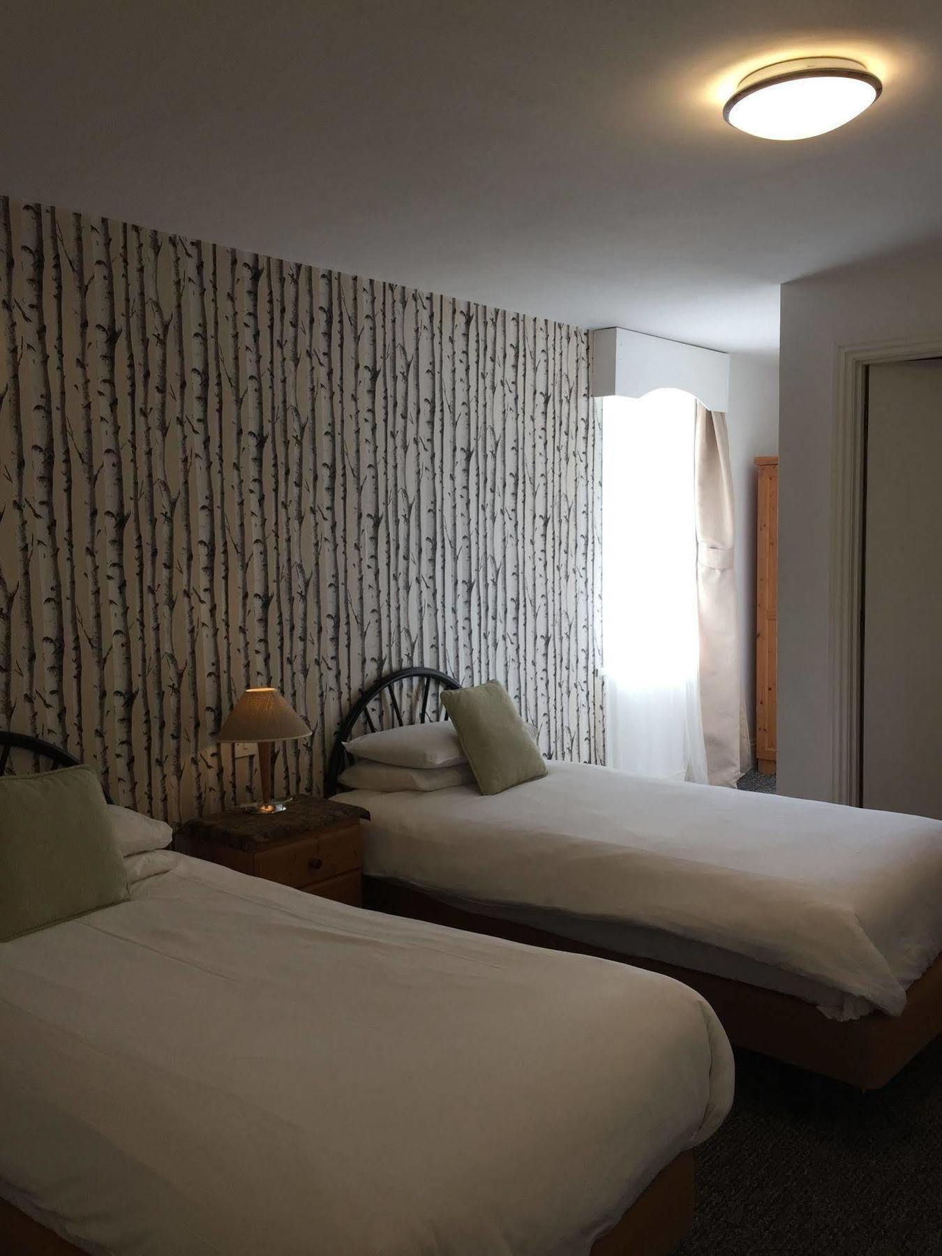 Hotel Cefn Mably Penarth Exteriér fotografie